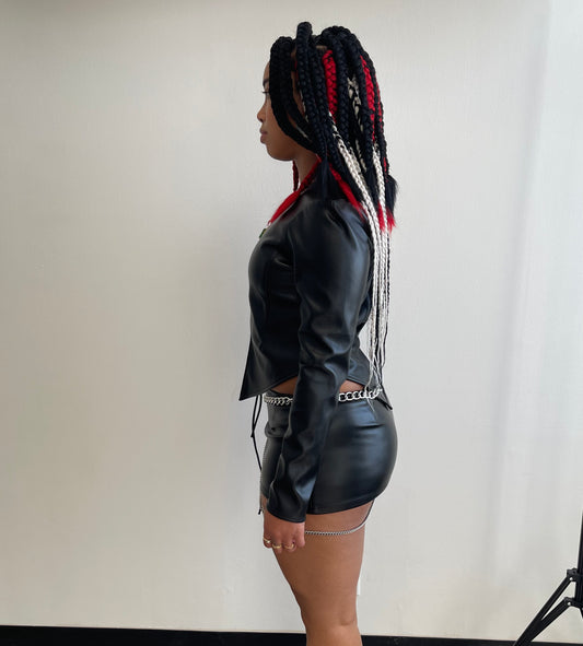 OUT THE ORDINARY MINI SKIRT